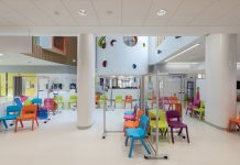 High-performing and easy-to-clean as well as stain and scratch-resistant safety floor